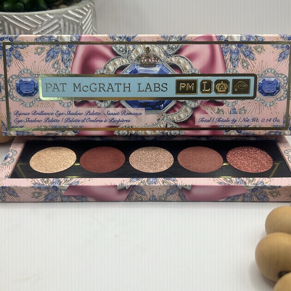 Pat McGrath Bijoux Brilliance Eye Shadow Palette: Sunset Romance
